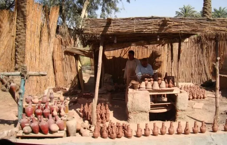 Tagesausflug zum Pharaonendorf in Kairo