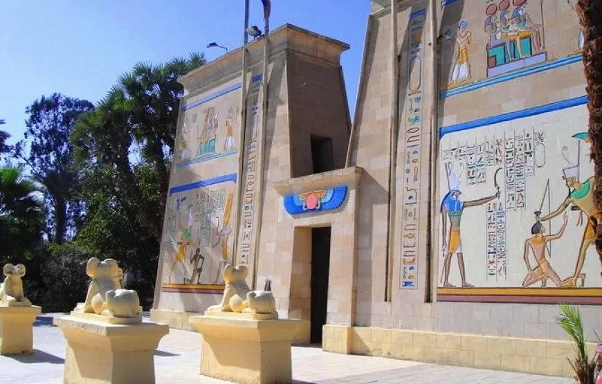 Tagesausflug zum Pharaonendorf in Kairo